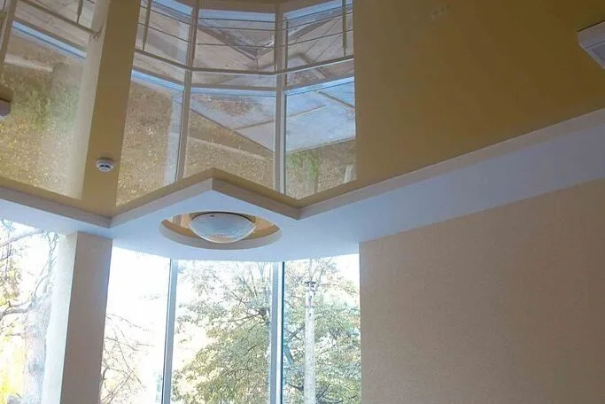 Цветной потолок в отеле Апельсин Черкассы