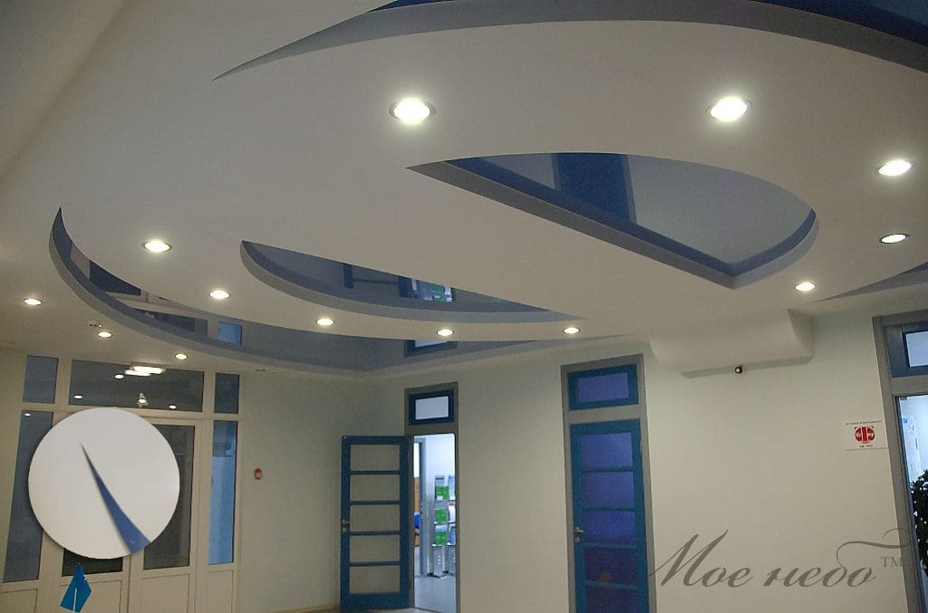 угол класса окаяма натяжной потолок